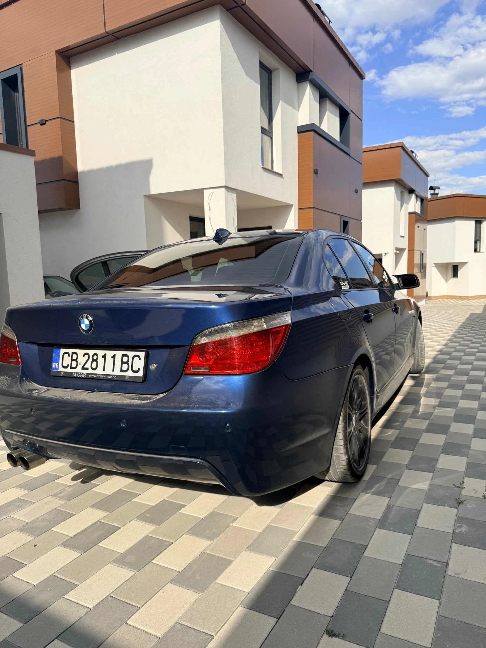 BMW 530, снимка 6 - Автомобили и джипове - 55425612