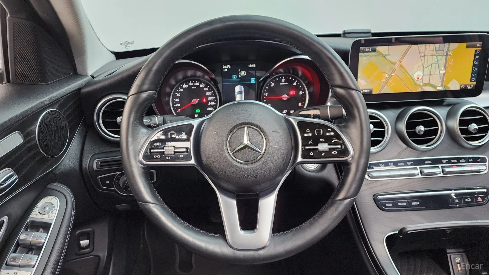 Mercedes-Benz C 220 D AVANGARDE Автокредит Цена до България, снимка 7 - Автомобили и джипове - 55491653