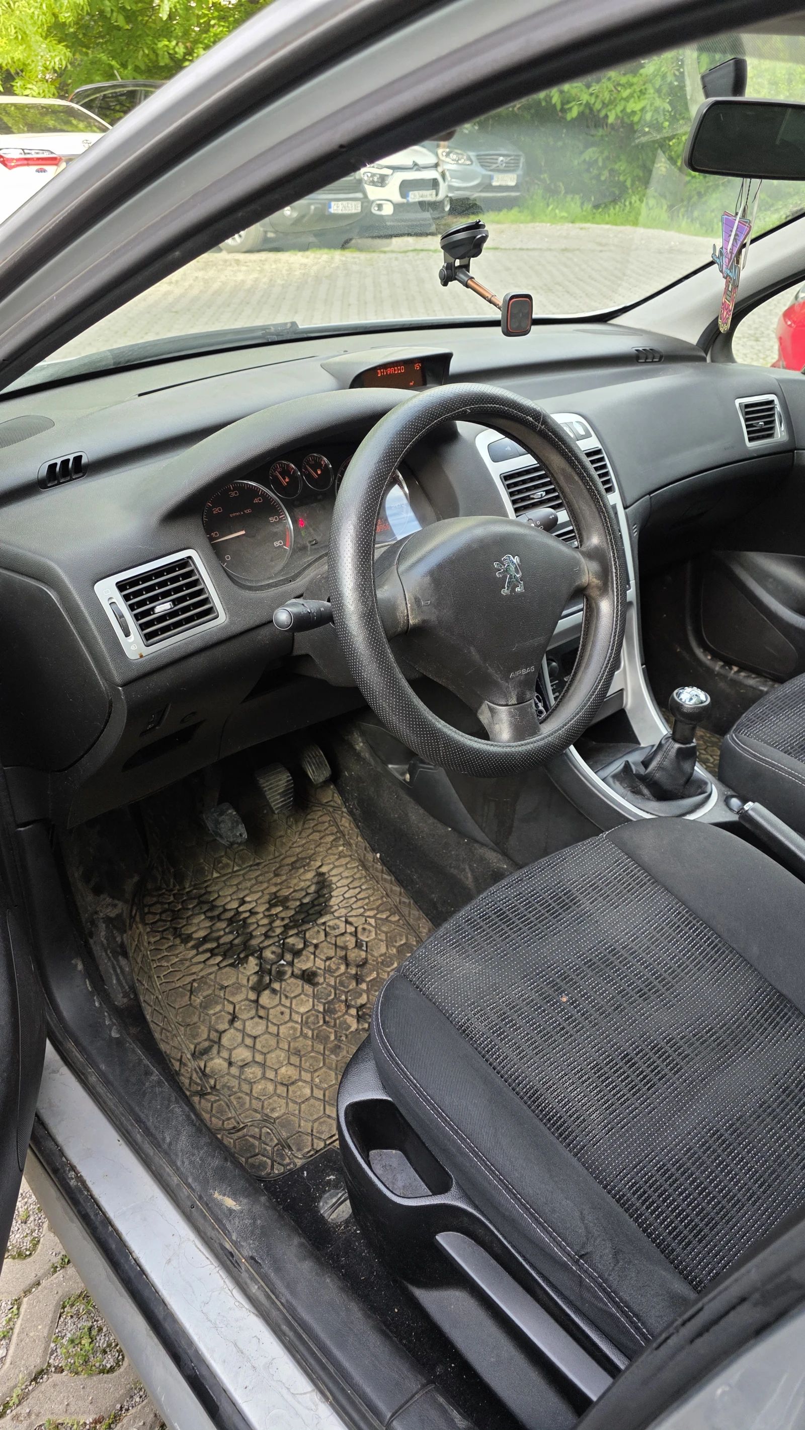 Peugeot 307, снимка 8 - Автомобили и джипове - 55692842