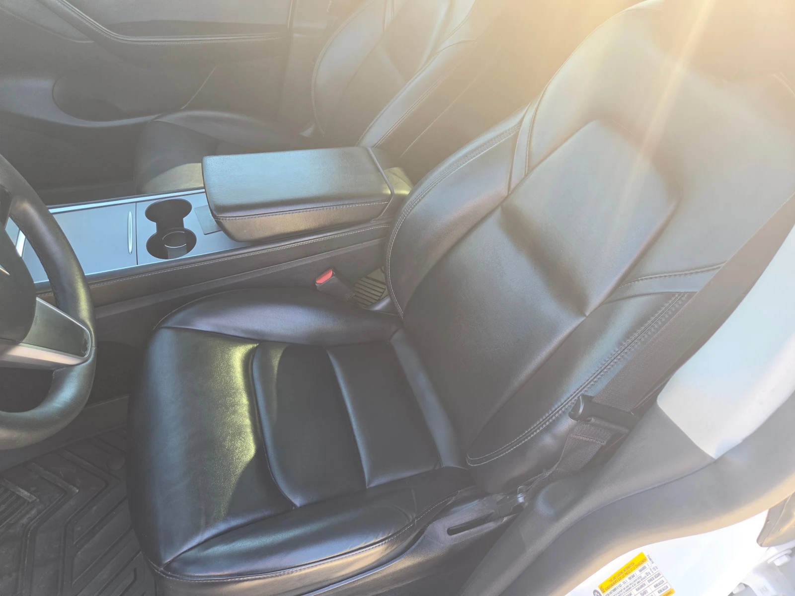 Tesla Model Y LONG RANGE DUAL MOTOR* ПОДГРЕВ* ПАНОРАМА* , снимка 10 - Автомобили и джипове - 56211168