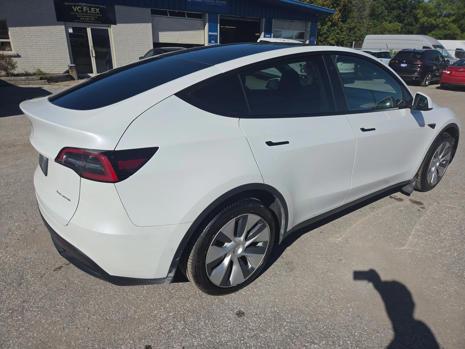 Tesla Model Y LONG RANGE DUAL MOTOR* ПОДГРЕВ* ПАНОРАМА* , снимка 5 - Автомобили и джипове - 56211168