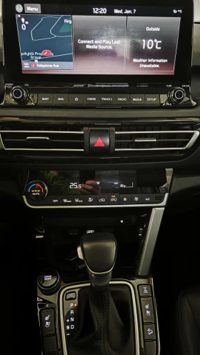 Kia Seltos 1.6 T-GDI AWD, снимка 15