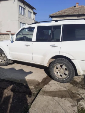 Mitsubishi Pajero 3.2 DI-D, снимка 2