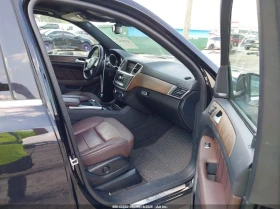 Mercedes-Benz GL 450 4MATIC/КОЖА/ПОДГРЕВИ/ДВОЙНА ПАНОРАМА - 20199 лв. / 10327.58 € - 26854930 7