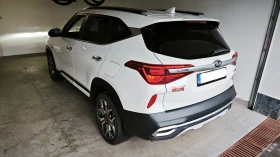 Kia Seltos 1.6 T-GDI AWD, снимка 9