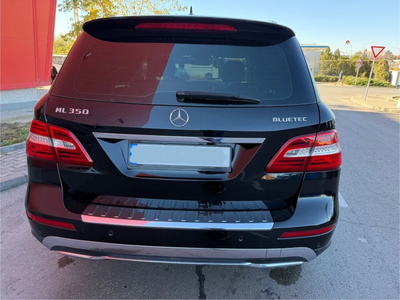 Mercedes-Benz ML 350 AMG* LED* SPORT, снимка 5 - Автомобили и джипове - 47870834