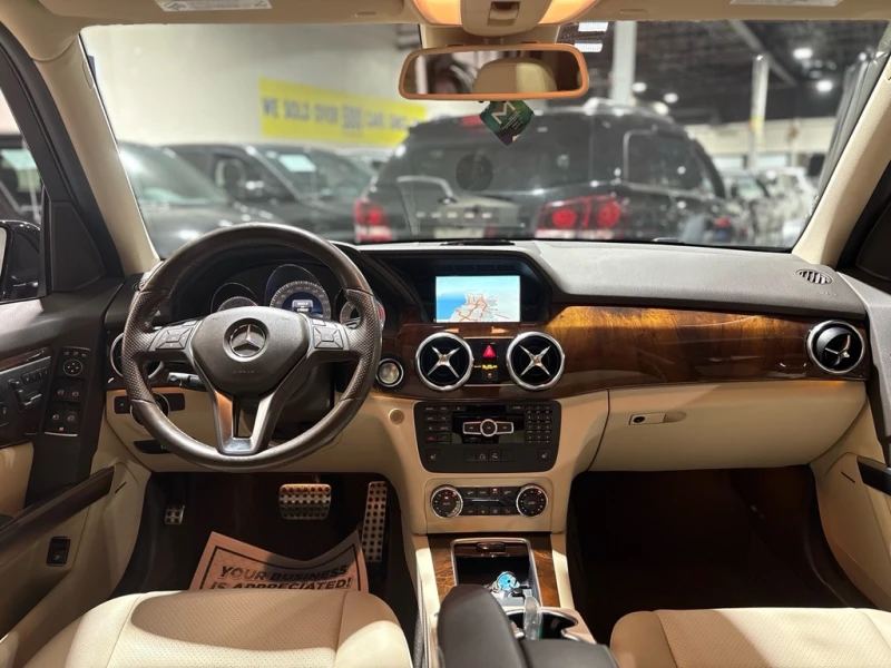 Mercedes-Benz GLK 250D* AMG* 360 View* Уникат, снимка 7 - Автомобили и джипове - 52681737