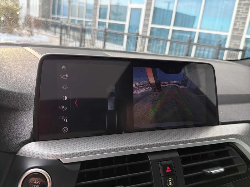 BMW X3 M-pkg* Xdrive* Heads up Display* Камера* Пано* Под, снимка 12 - Автомобили и джипове - 52849525