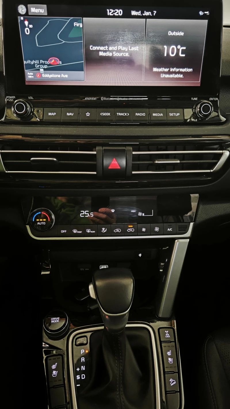 Kia Seltos 1.6 T-GDI AWD, снимка 15 - Автомобили и джипове - 53053086