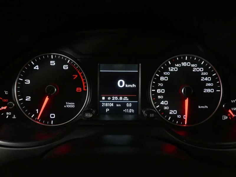 Audi Q5 * quattro Premium Plus * CARFAX * ЦЕНА ДО БГ, снимка 13 - Автомобили и джипове - 53132969