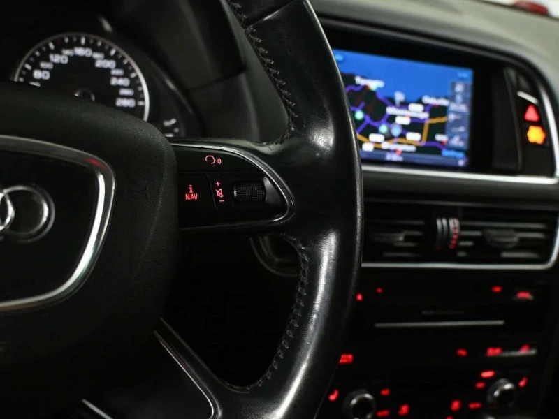 Audi Q5 * quattro Premium Plus * CARFAX * ЦЕНА ДО БГ, снимка 15 - Автомобили и джипове - 53132969