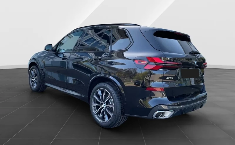 BMW X5 xDrive40d* Pano* H&K* M Sport, снимка 2 - Автомобили и джипове - 53155370