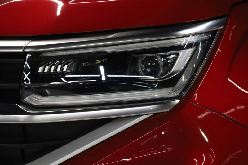 VW Amarok NEW* AVENTURA* IQ LED LIGHTS* HARMAN/KARDON* 360* , снимка 4 - Автомобили и джипове - 53237735