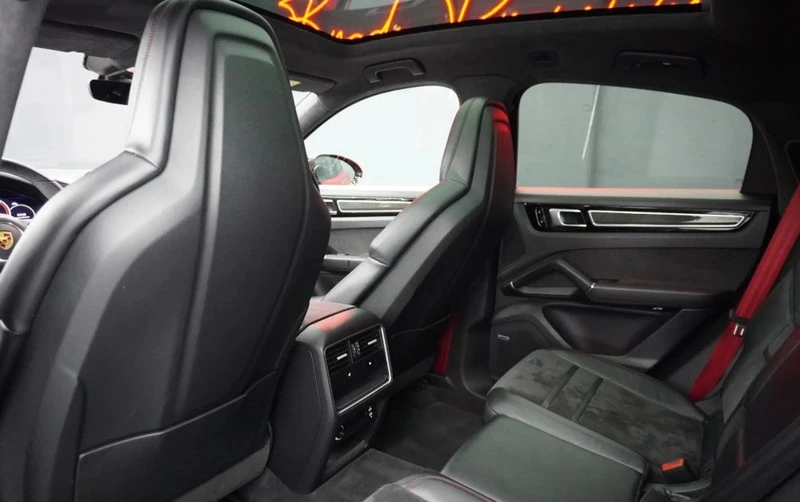Porsche Cayenne Coupe GTS, снимка 7 - Автомобили и джипове - 54244823