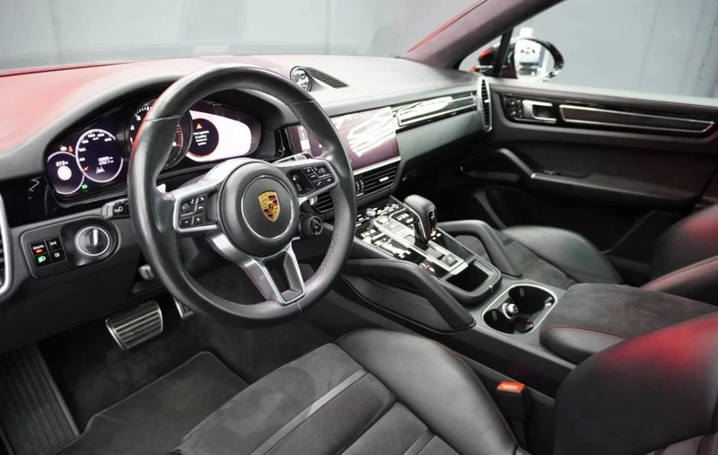 Porsche Cayenne Coupe GTS, снимка 9 - Автомобили и джипове - 54244823