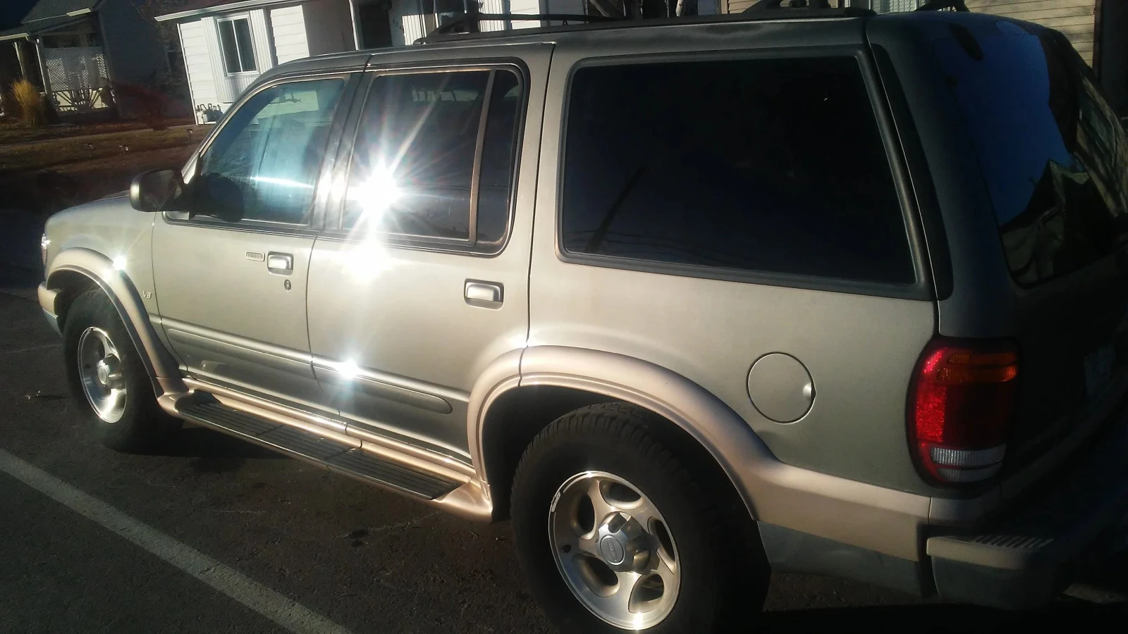 Ford Explorer XLT  5.0 V8 4WD | Mobile.bg � ����������� 3
