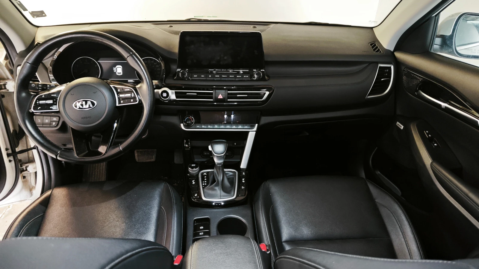 Kia Seltos 1.6 T-GDI AWD | Mobile.bg � ����������� 13