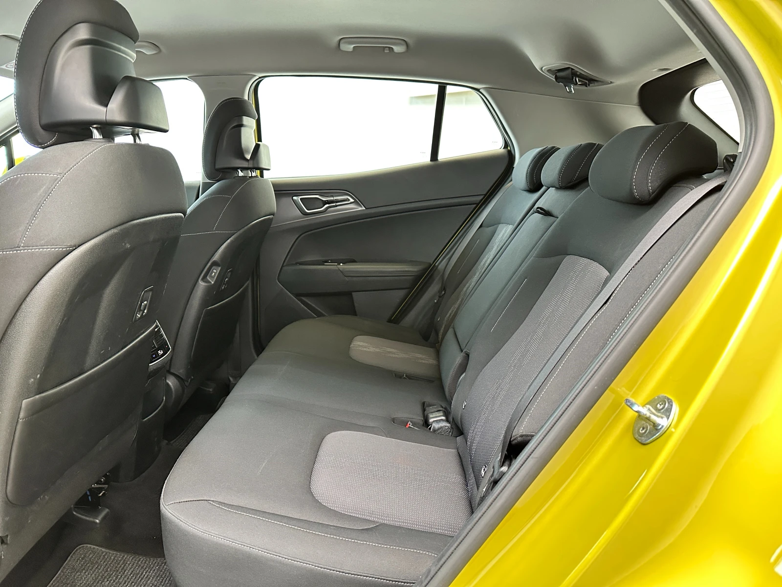 Kia Sportage 1.6 T-GDI Active Business - изображение 8