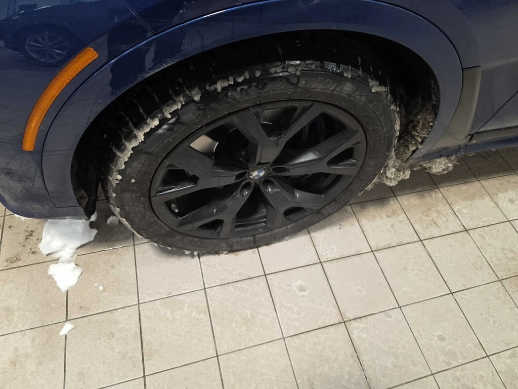 BMW X7 * M50i * CARFAX * ��� ������������ ������ | Mobile.bg � ����������� 7