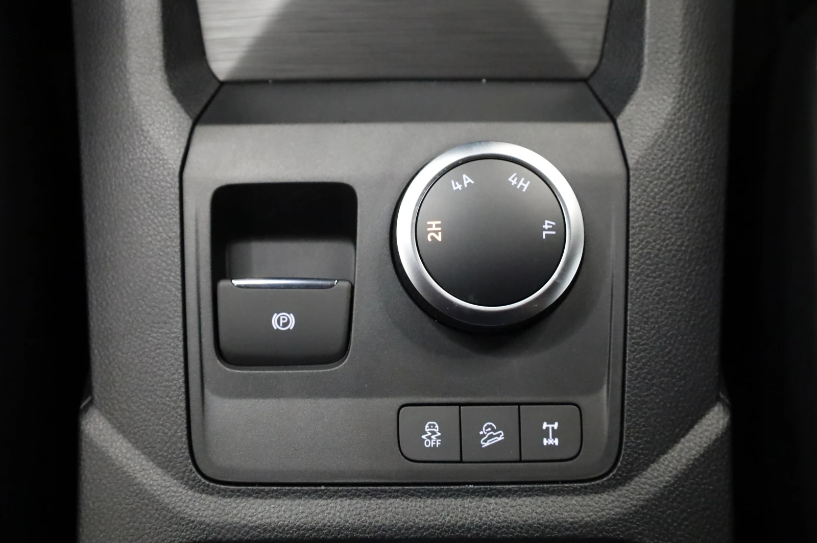 VW Amarok NEW* AVENTURA* IQ LED LIGHTS* HARMAN/KARDON* 360*  | Mobile.bg � ����������� 13