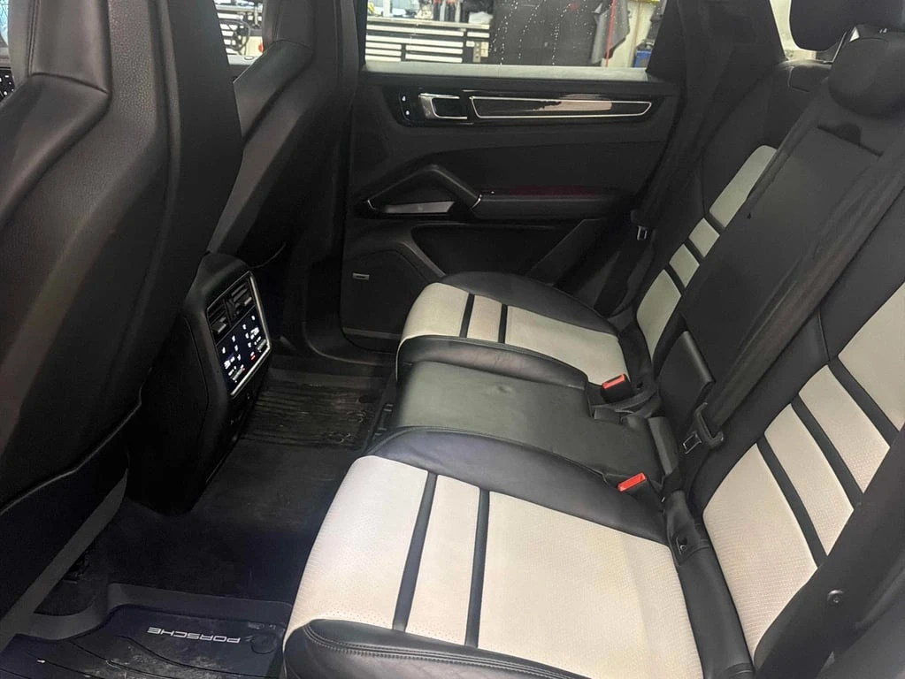 Porsche Cayenne * GTS * CARFAX * ��� ������������ ������ | Mobile.bg � ����������� 11