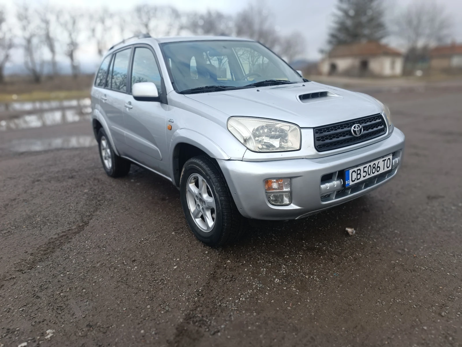 Toyota Rav4 2.0 D4D - изображение 2
