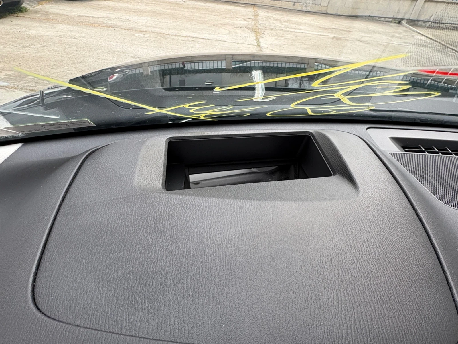 Mazda CX-5 4x4 2025 Всички екстри, снимка 13 - Автомобили и джипове - 53894300