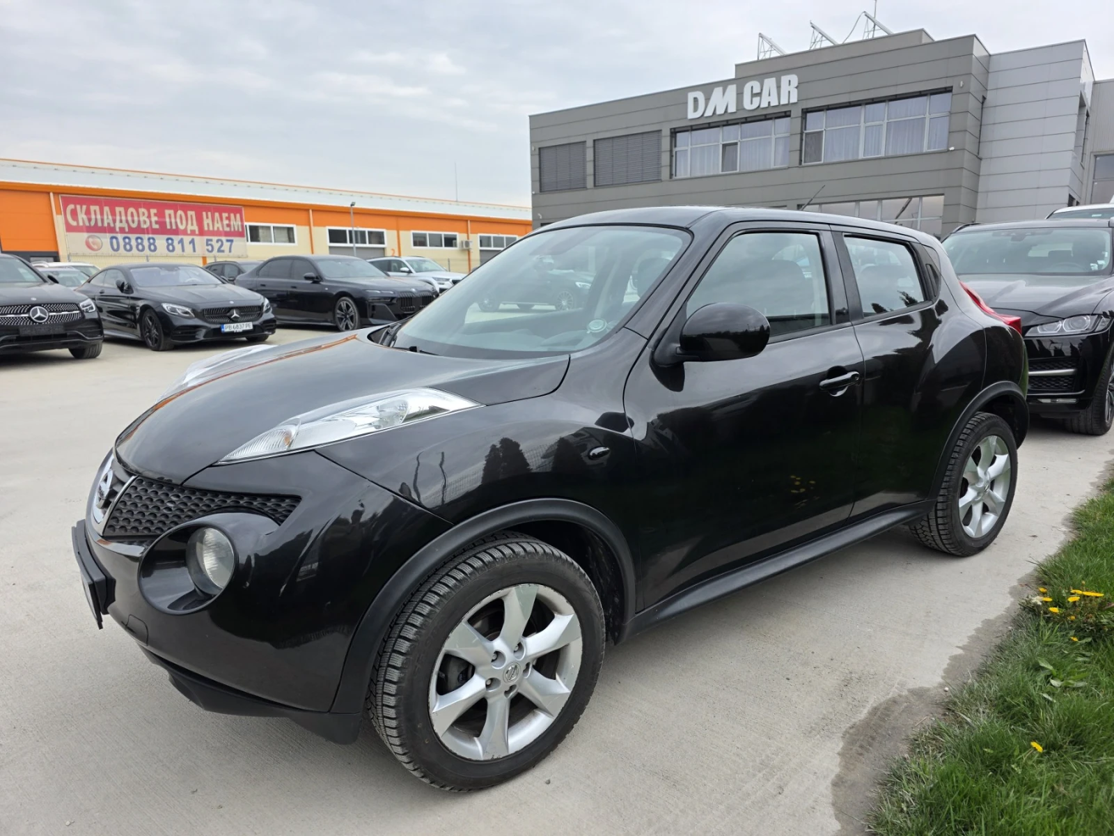 Nissan Juke, снимка 5 - Автомобили и джипове - 54229240