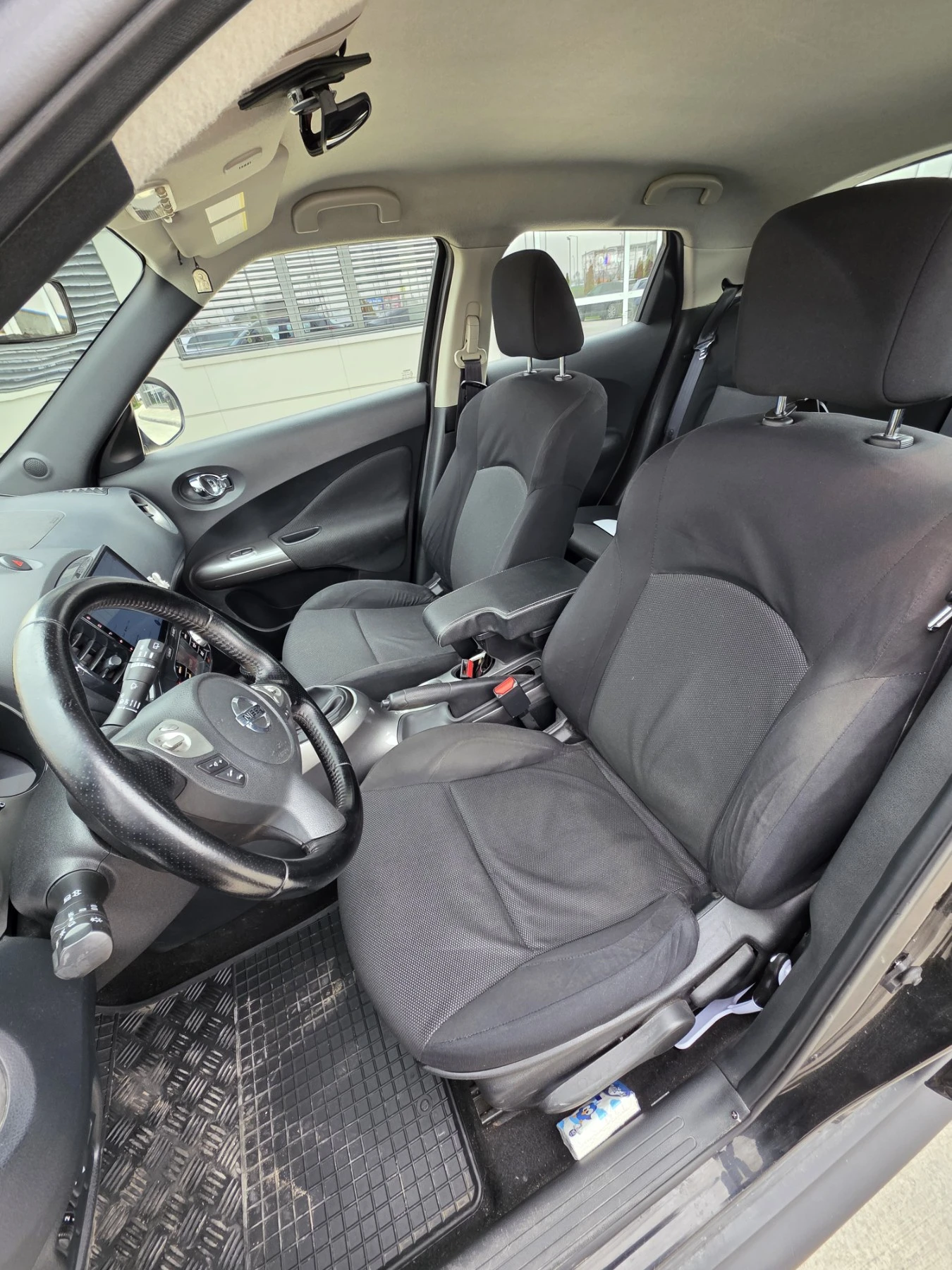 Nissan Juke, снимка 10 - Автомобили и джипове - 54229240