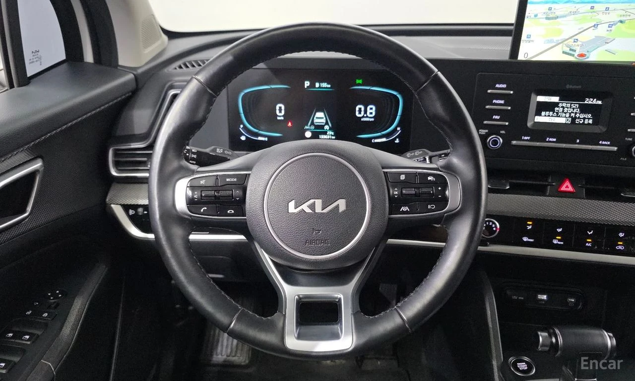 Kia Sportage Trendy 4x4* HARMAN KARDON* ПОДГРЕВ* КАМЕРА* KEYLES, снимка 10 - Автомобили и джипове - 54460456
