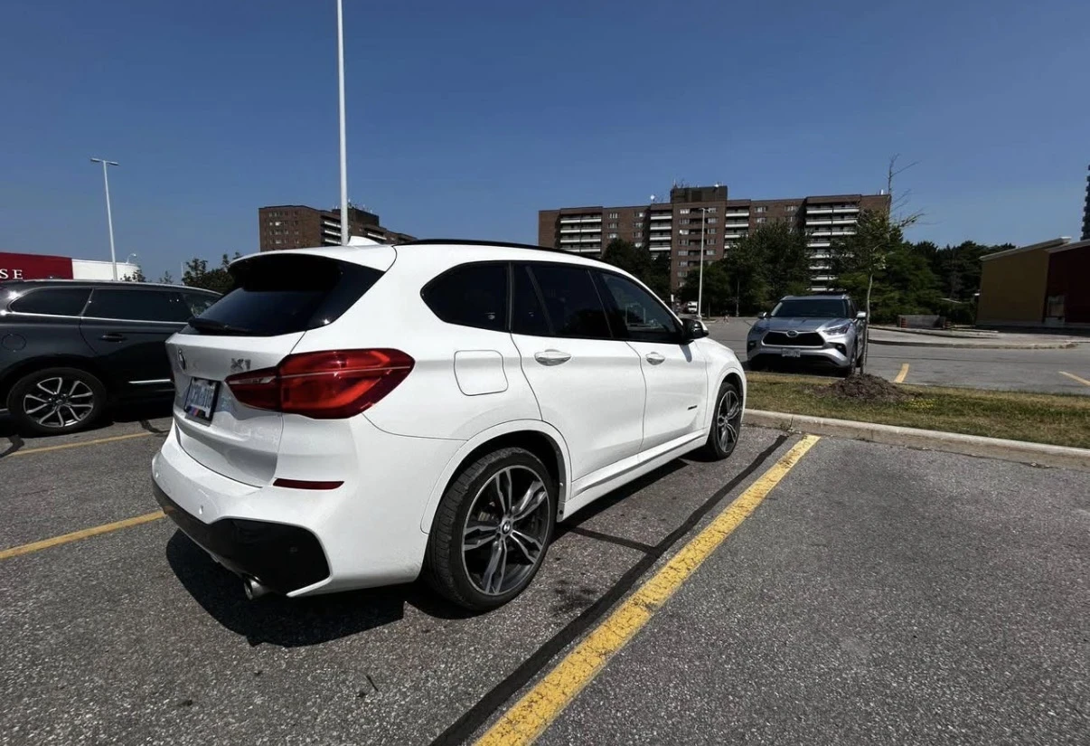 BMW X1 28I * M SPORT * ПОДГРЕВИ * ПАНОРАМА * CARFAX * , снимка 6 - Автомобили и джипове - 54581354