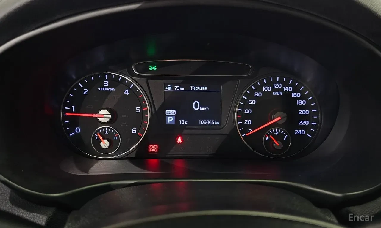 Kia Sorento 2.0 Diesel 4WD, снимка 7 - Автомобили и джипове - 54700024