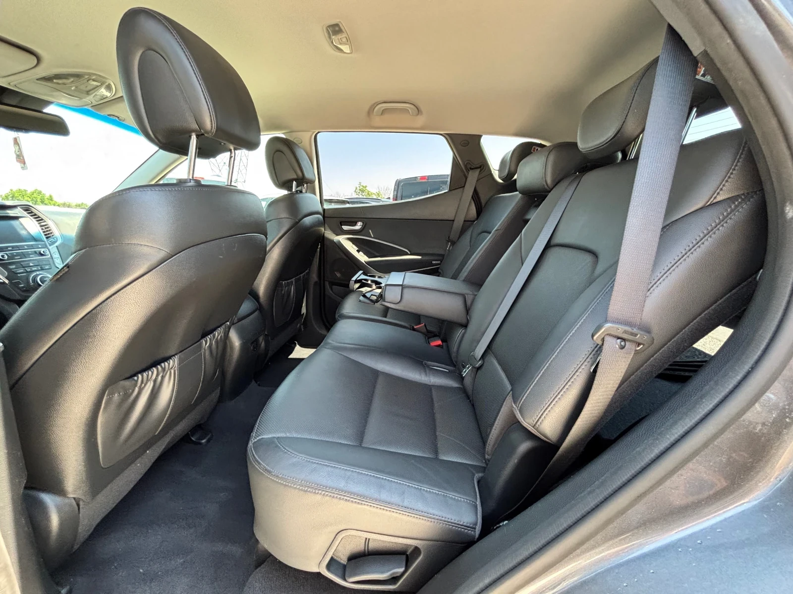 Hyundai Santa fe 2.2/ПОДГРЕВ/360 КАМЕРА/FULL, снимка 8 - Автомобили и джипове - 54878341