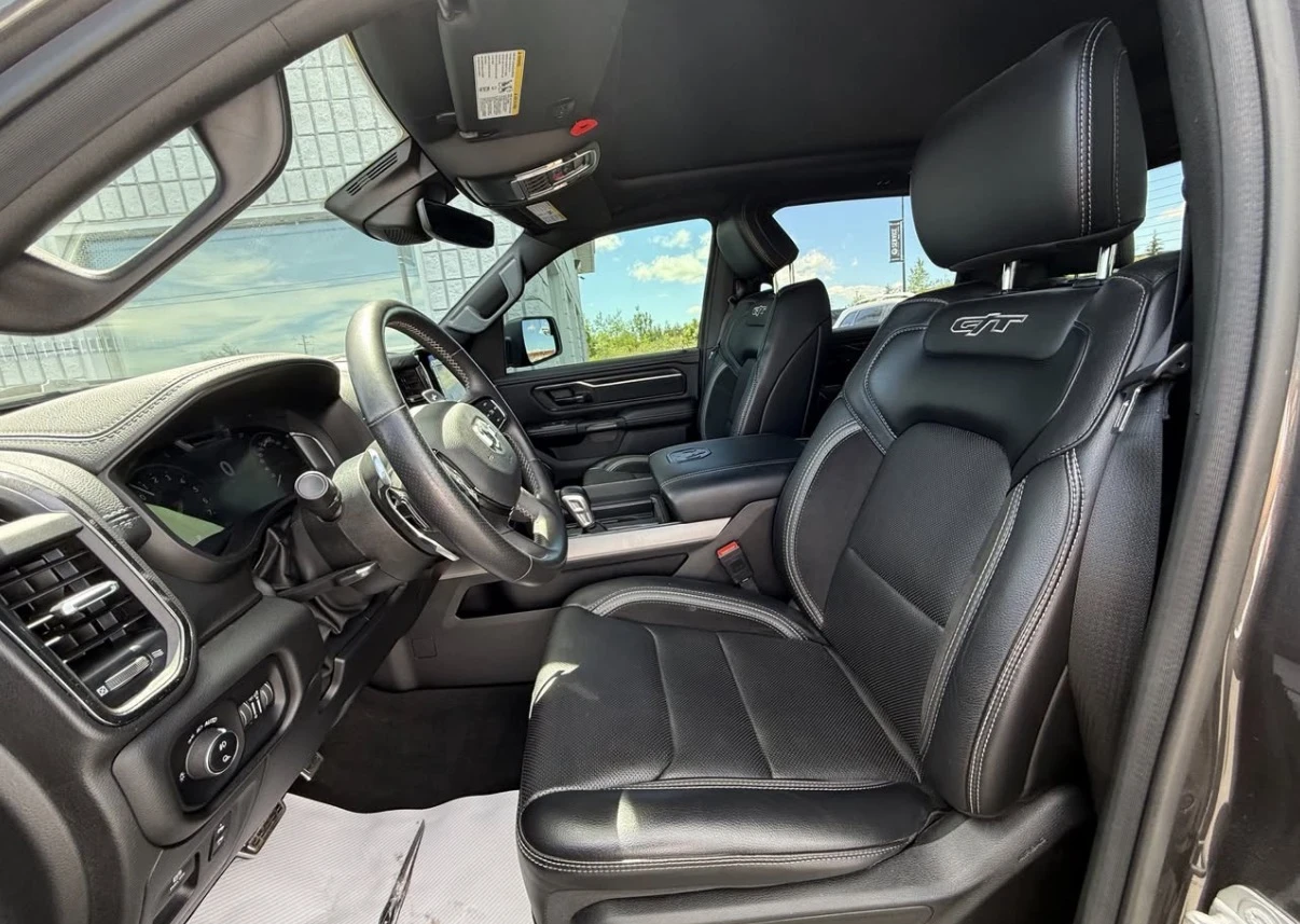 Dodge RAM 1500 SPORT GT * 5.7 HEMI * AWD * REMOTE START * CARPLAY, снимка 6 - Автомобили и джипове - 54925184