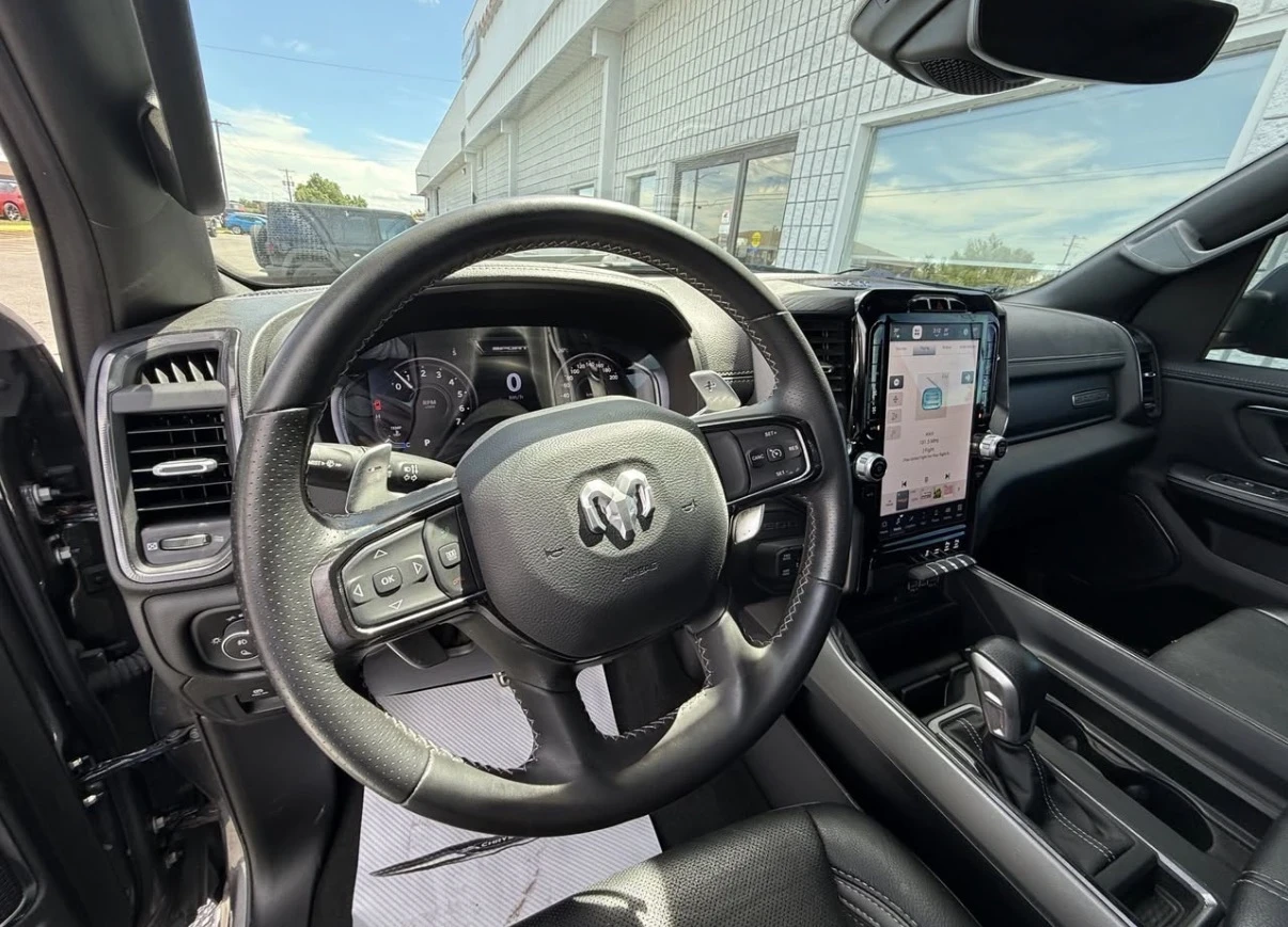 Dodge RAM 1500 SPORT GT * 5.7 HEMI * AWD * REMOTE START * CARPLAY, снимка 7 - Автомобили и джипове - 54925184
