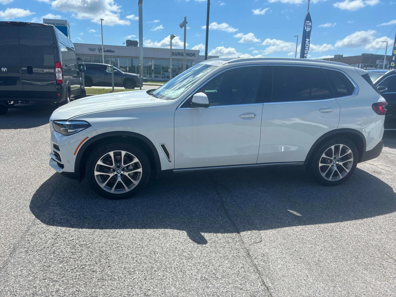 BMW X5 xDrive40i* ПОДГРЕВ* Keyless * CARFAX * АВТО КРЕДИТ, снимка 6 - Автомобили и джипове - 55035913