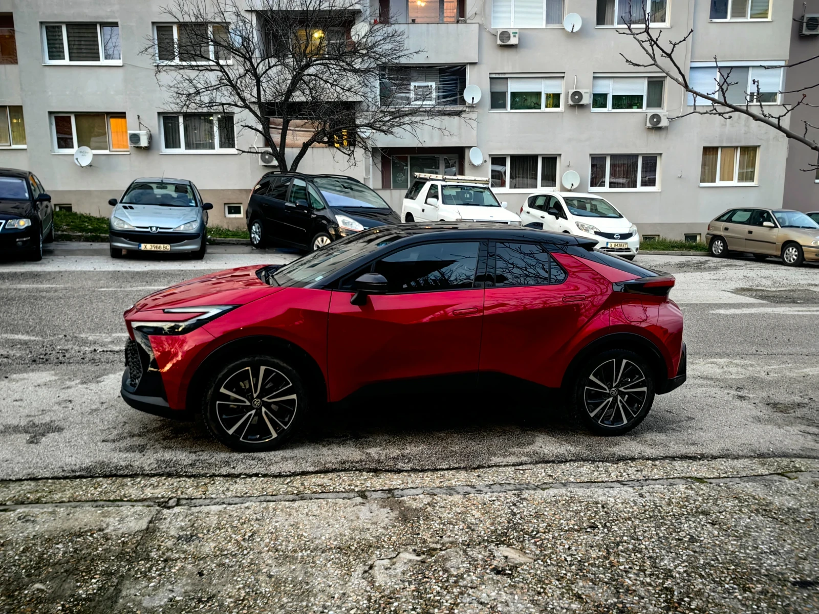 Toyota C-HR PHEV 223, снимка 3 - Автомобили и джипове - 55158294