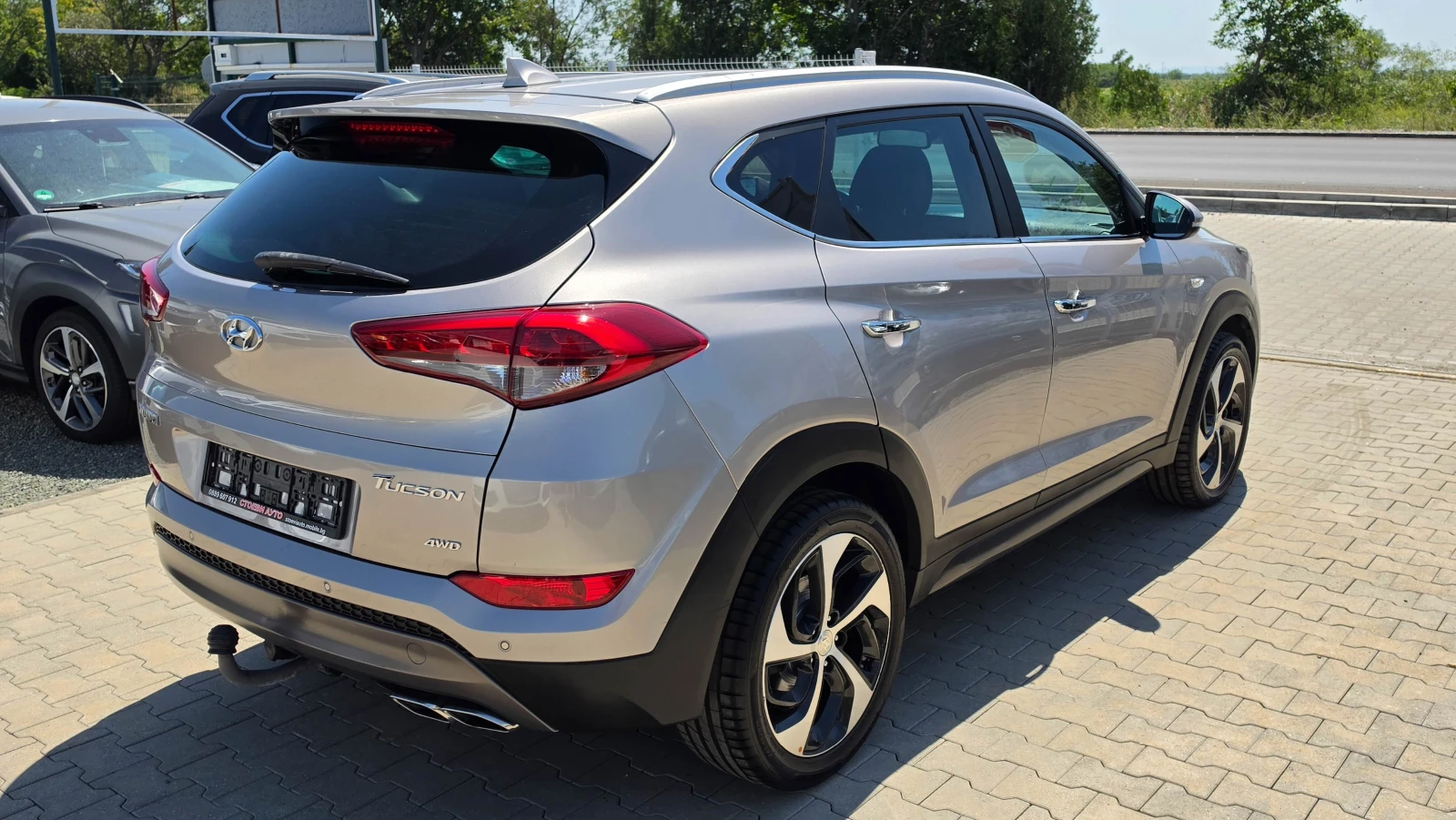 Hyundai Tucson 2.0* 4x4* LED* automatic, снимка 6 - Автомобили и джипове - 55500814