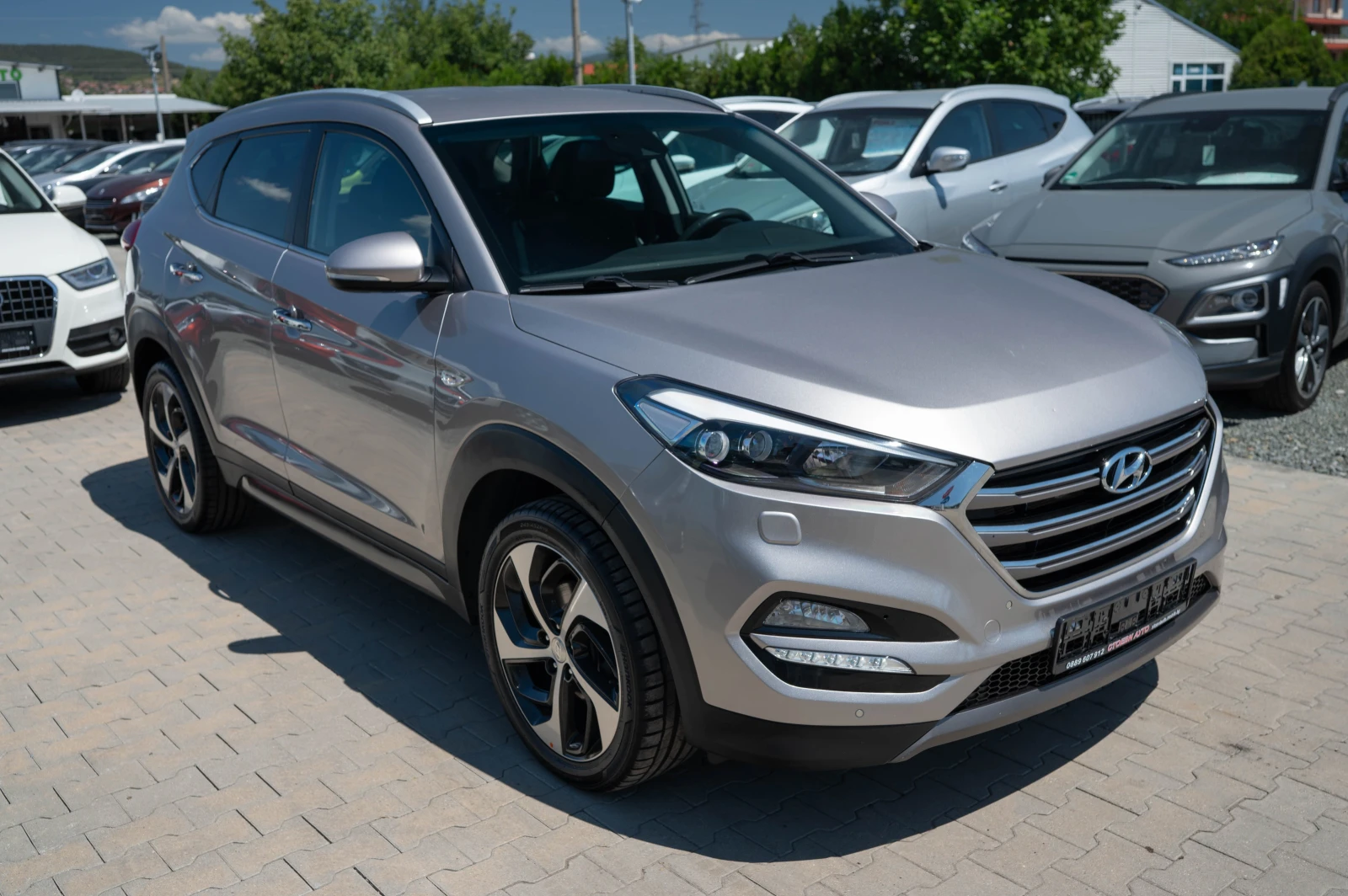 Hyundai Tucson 2.0* 4x4* LED* automatic, снимка 5 - Автомобили и джипове - 55500814