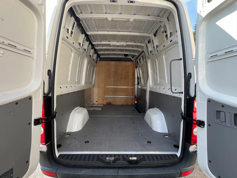 VW Crafter 2.0TDI , Клима , снимка 6 - Бусове и автобуси - 47157568