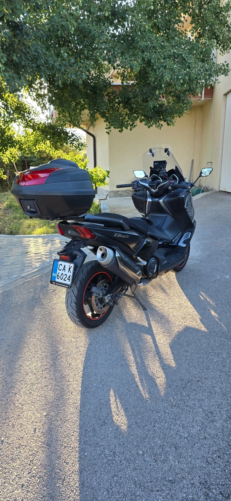 Yamaha T-max SX, снимка 6 - Мотоциклети и мототехника - 51500331