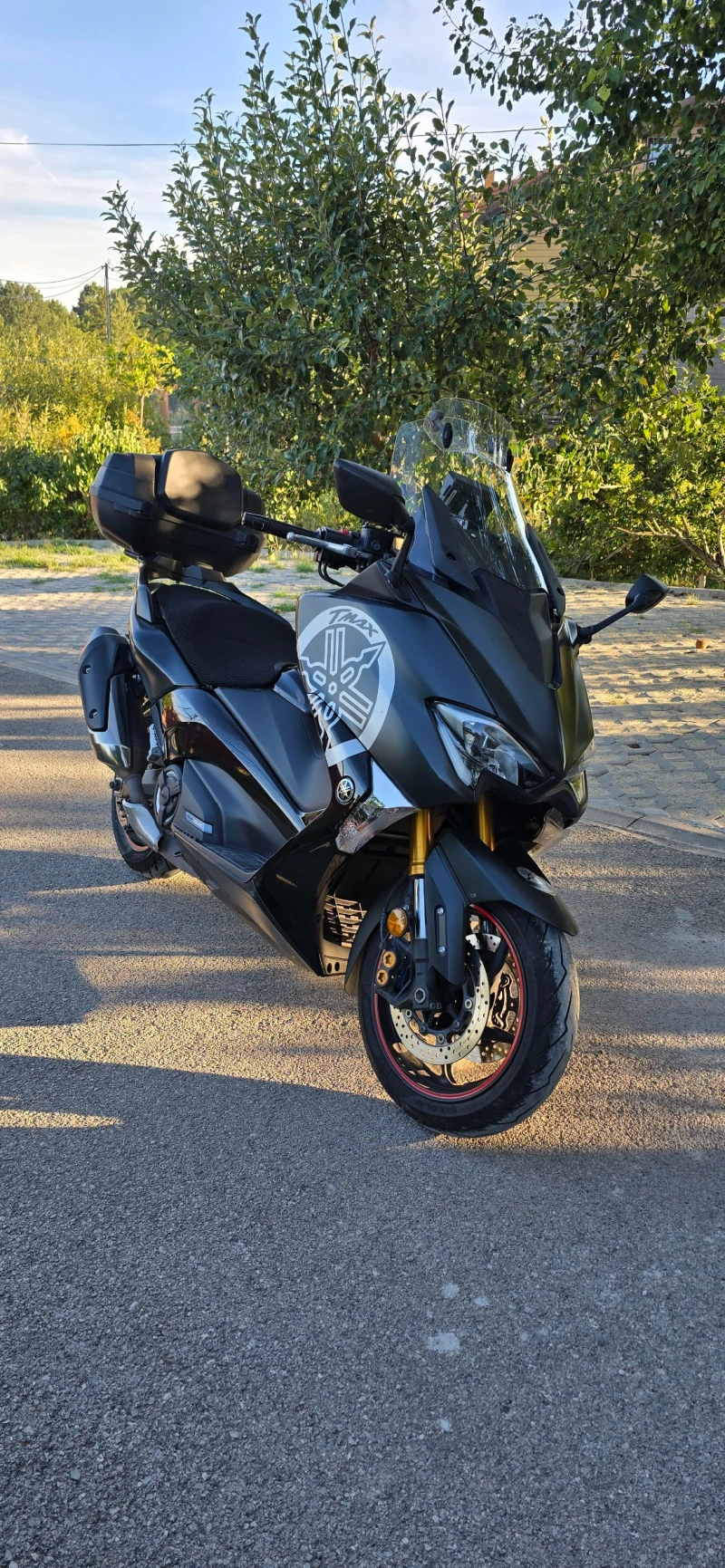 Yamaha T-max SX, снимка 8 - Мотоциклети и мототехника - 51500331