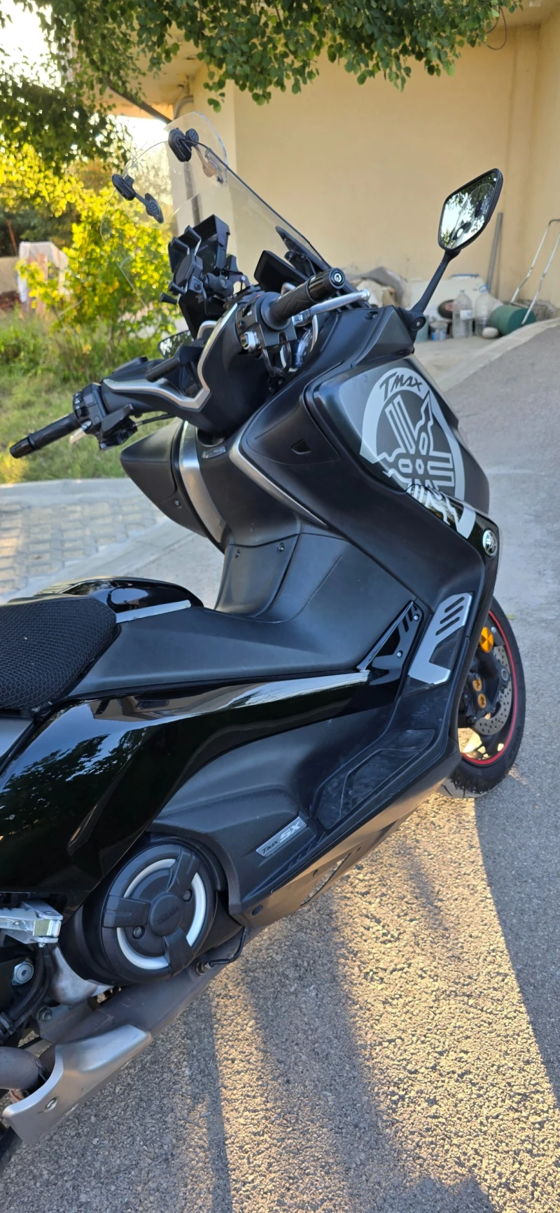 Yamaha T-max SX, снимка 9 - Мотоциклети и мототехника - 51500331