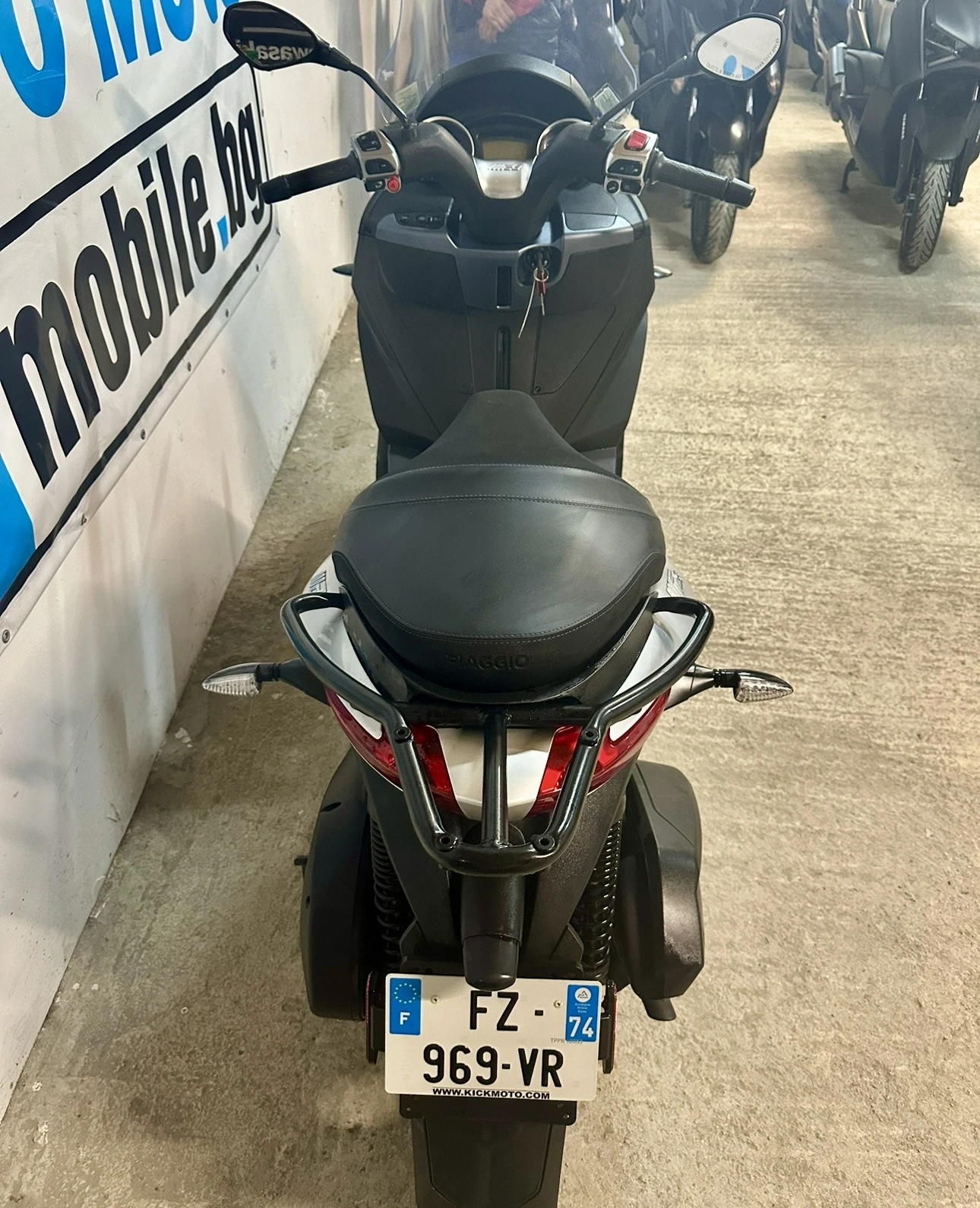 Piaggio Mp3 300LT ABS LED NEW - изображение 8