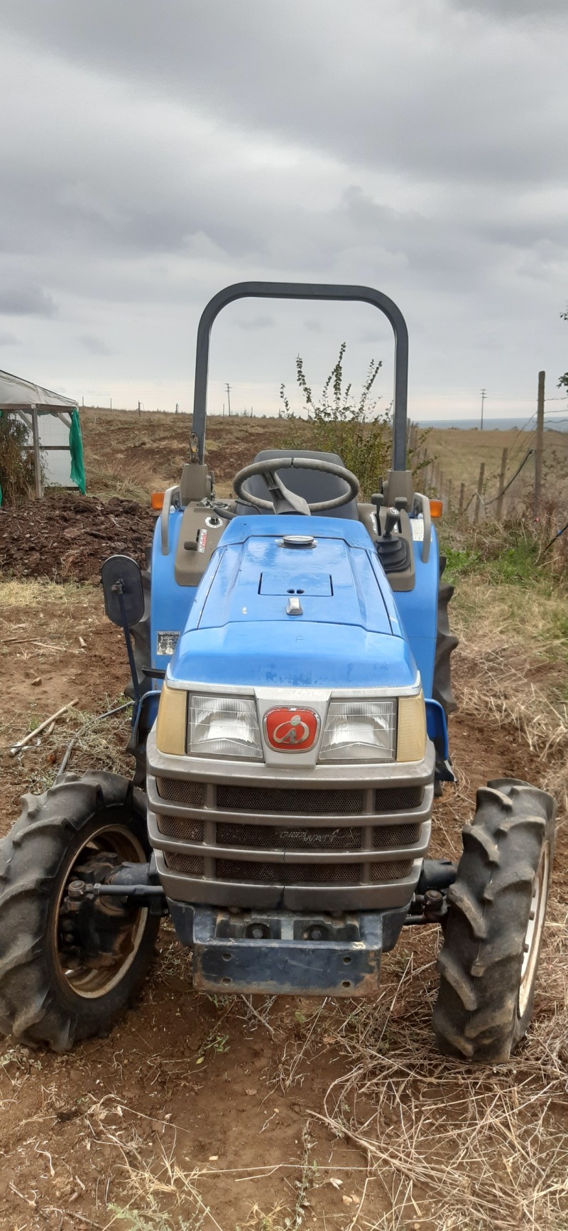 Трактор ISEKI Seal 223, снимка 12 - Селскостопанска техника - 46226525