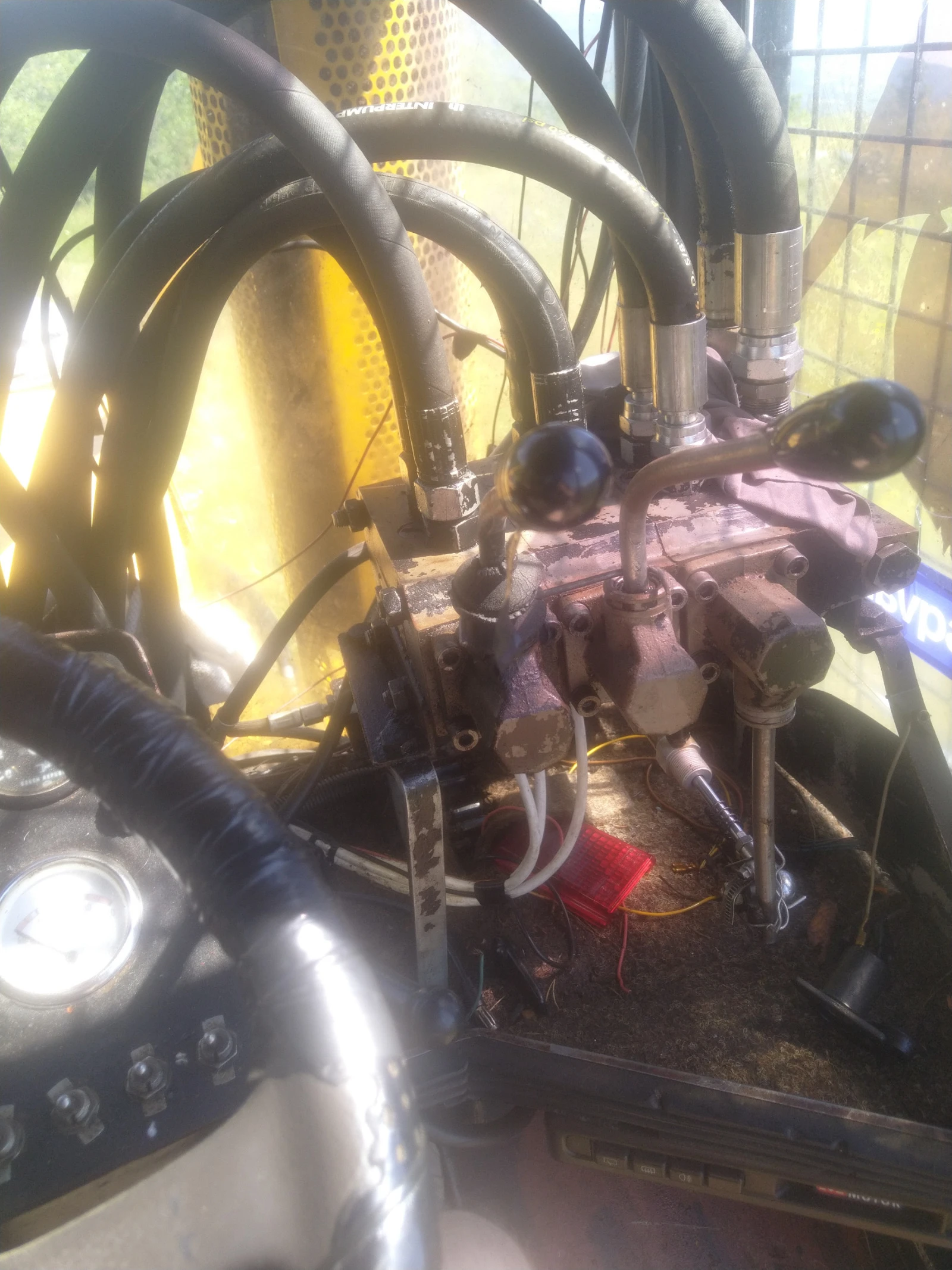         . 0.8.9.9.1.3.8.5.3.7 | Mobile.bg   14