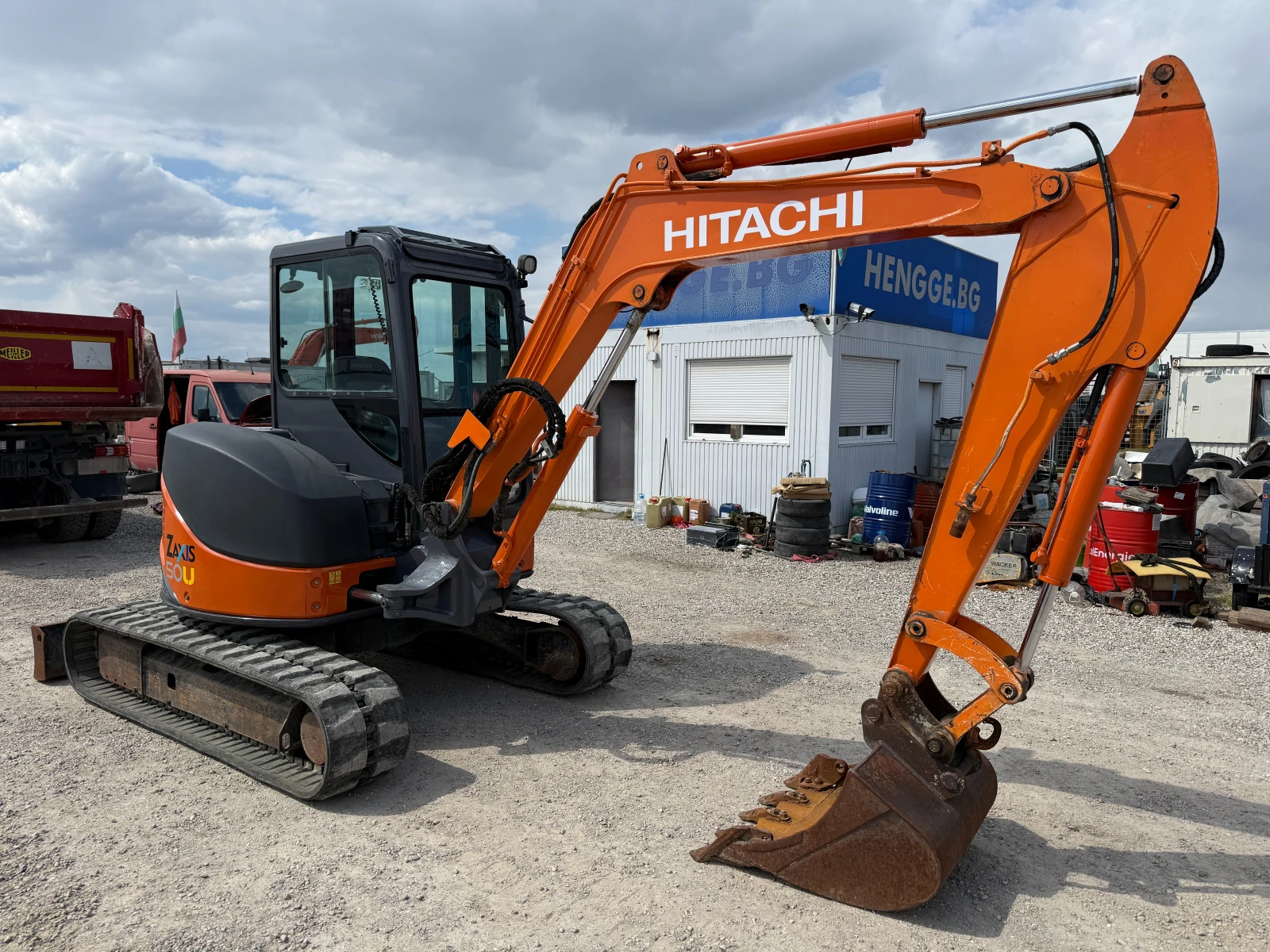 Багер Hitachi ZX 50 U-2, снимка 12 - Индустриална техника - 54942472