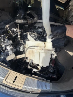 Nissan Murano Z51 2011г казанче за чистачките, снимка 2