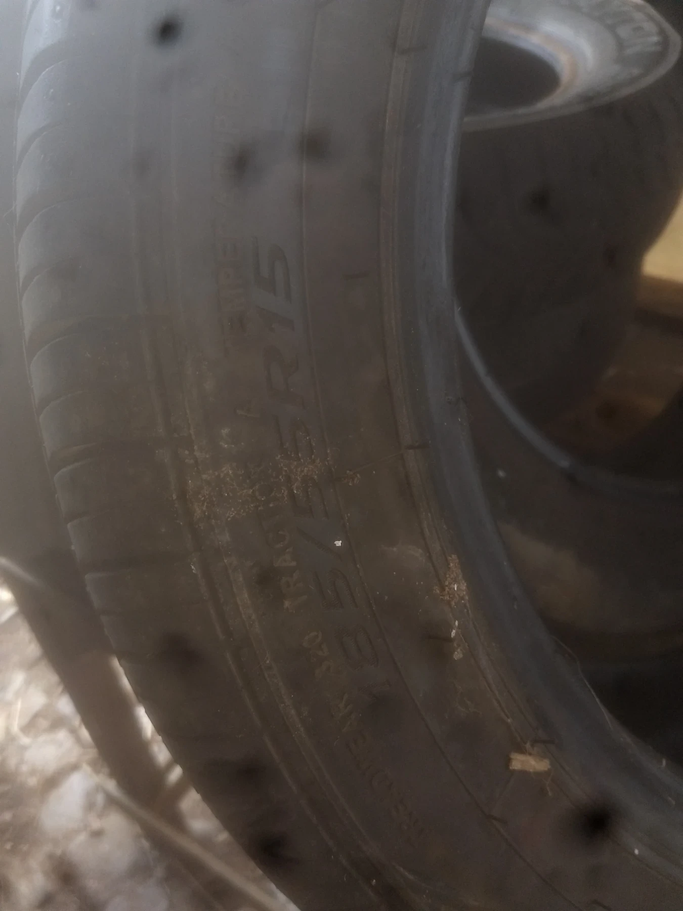 Гуми Летни 185/60R15, снимка 6 - Гуми и джанти - 56042867