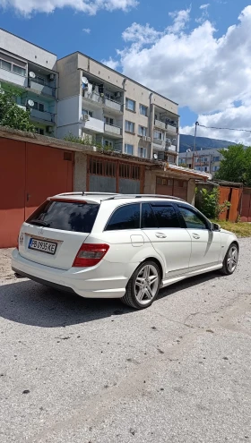 Mercedes-Benz C 200, снимка 3